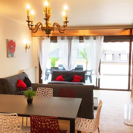 Appartement Le Soleil 140 M2 Climatise Parking Prive Proche Sanctuaires Lourdes Exterior foto
